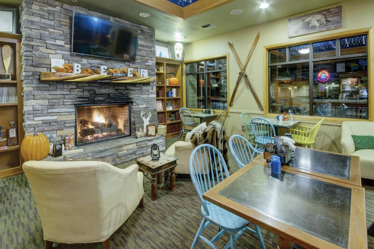 เวิลด์มาร์ค เซเวนธ์ เมาน์เท็น Hotel Deschutes River Woods ภายนอก รูปภาพ