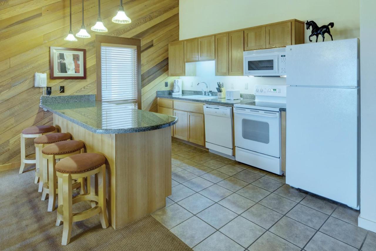 เวิลด์มาร์ค เซเวนธ์ เมาน์เท็น Hotel Deschutes River Woods ภายนอก รูปภาพ
