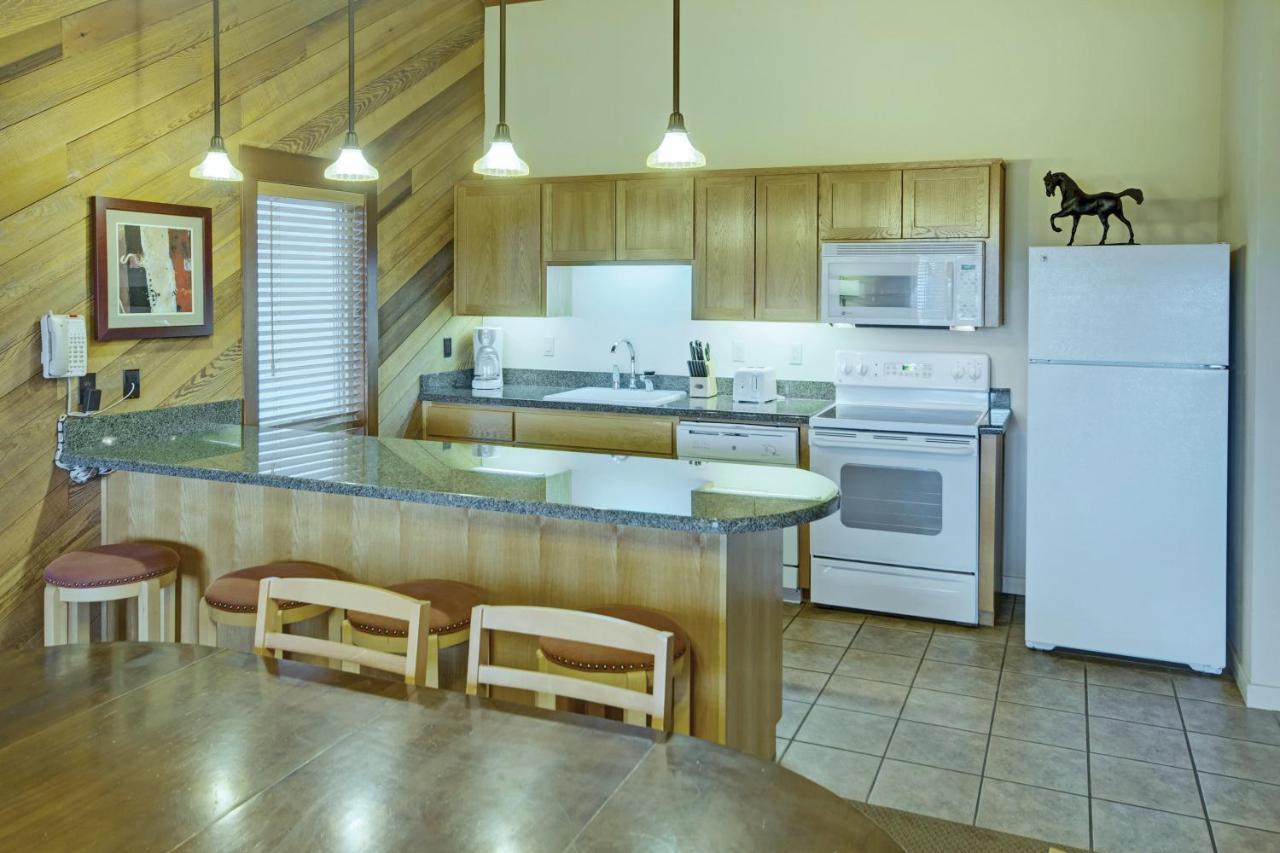 เวิลด์มาร์ค เซเวนธ์ เมาน์เท็น Hotel Deschutes River Woods ภายนอก รูปภาพ