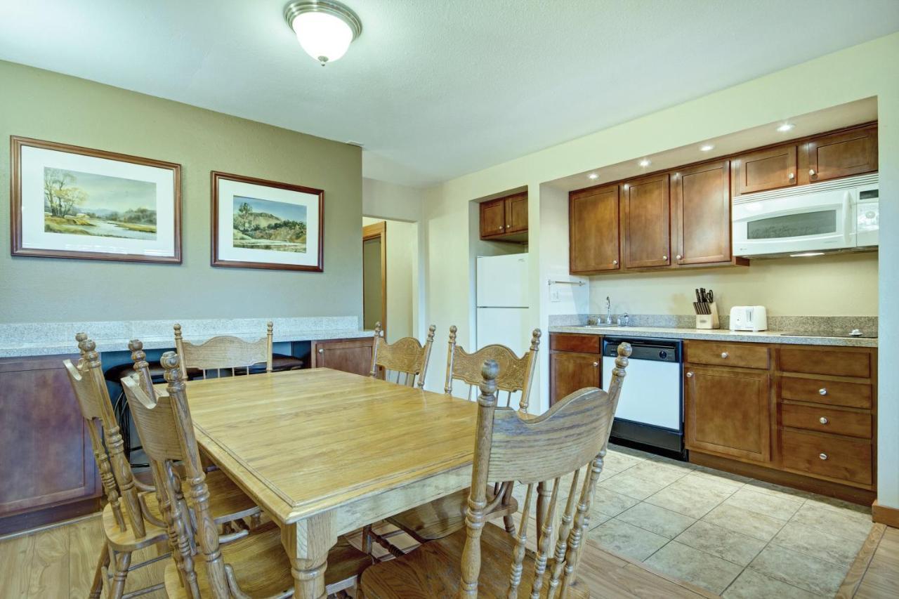 เวิลด์มาร์ค เซเวนธ์ เมาน์เท็น Hotel Deschutes River Woods ภายนอก รูปภาพ