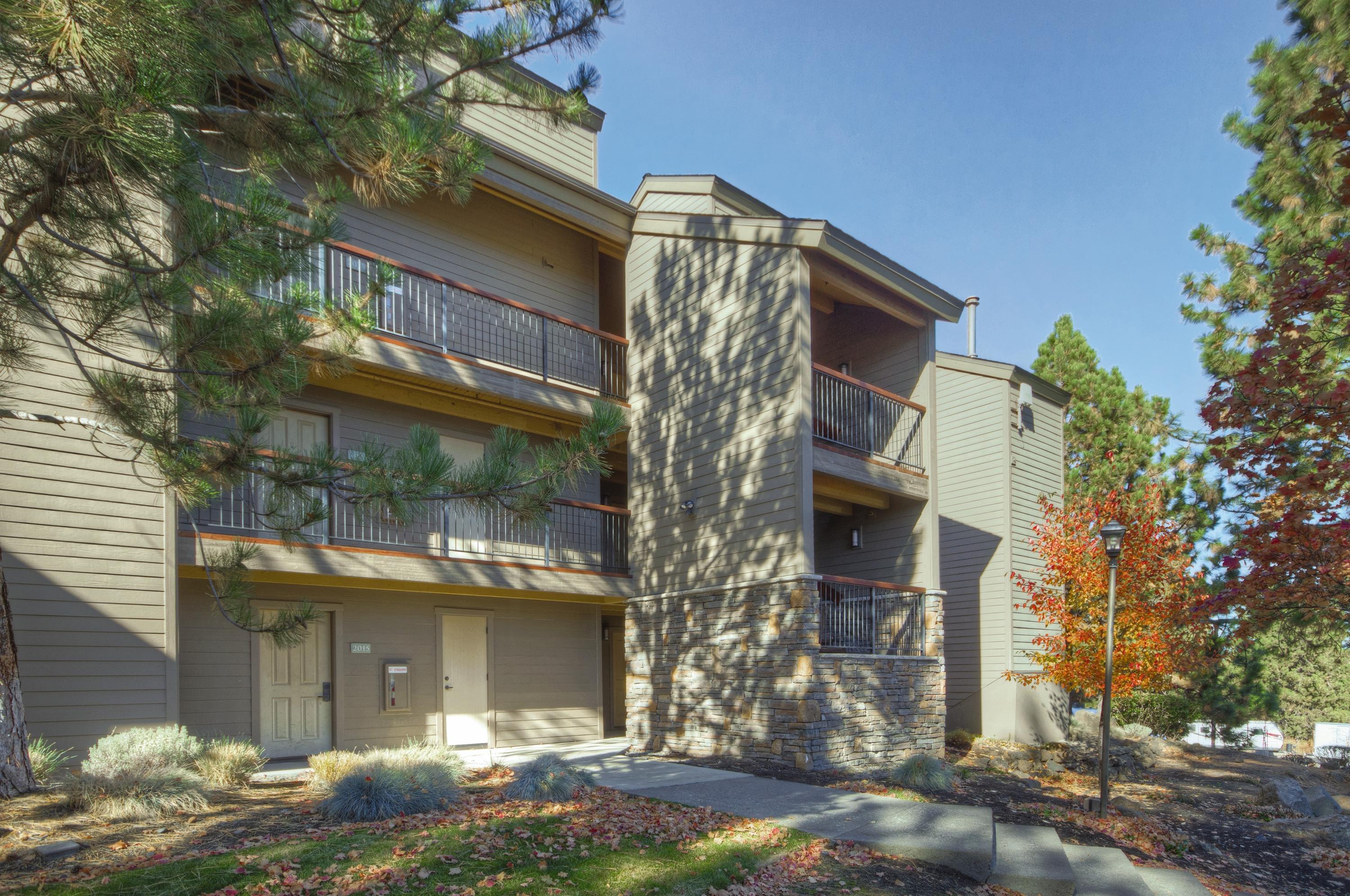 เวิลด์มาร์ค เซเวนธ์ เมาน์เท็น Hotel Deschutes River Woods ภายนอก รูปภาพ