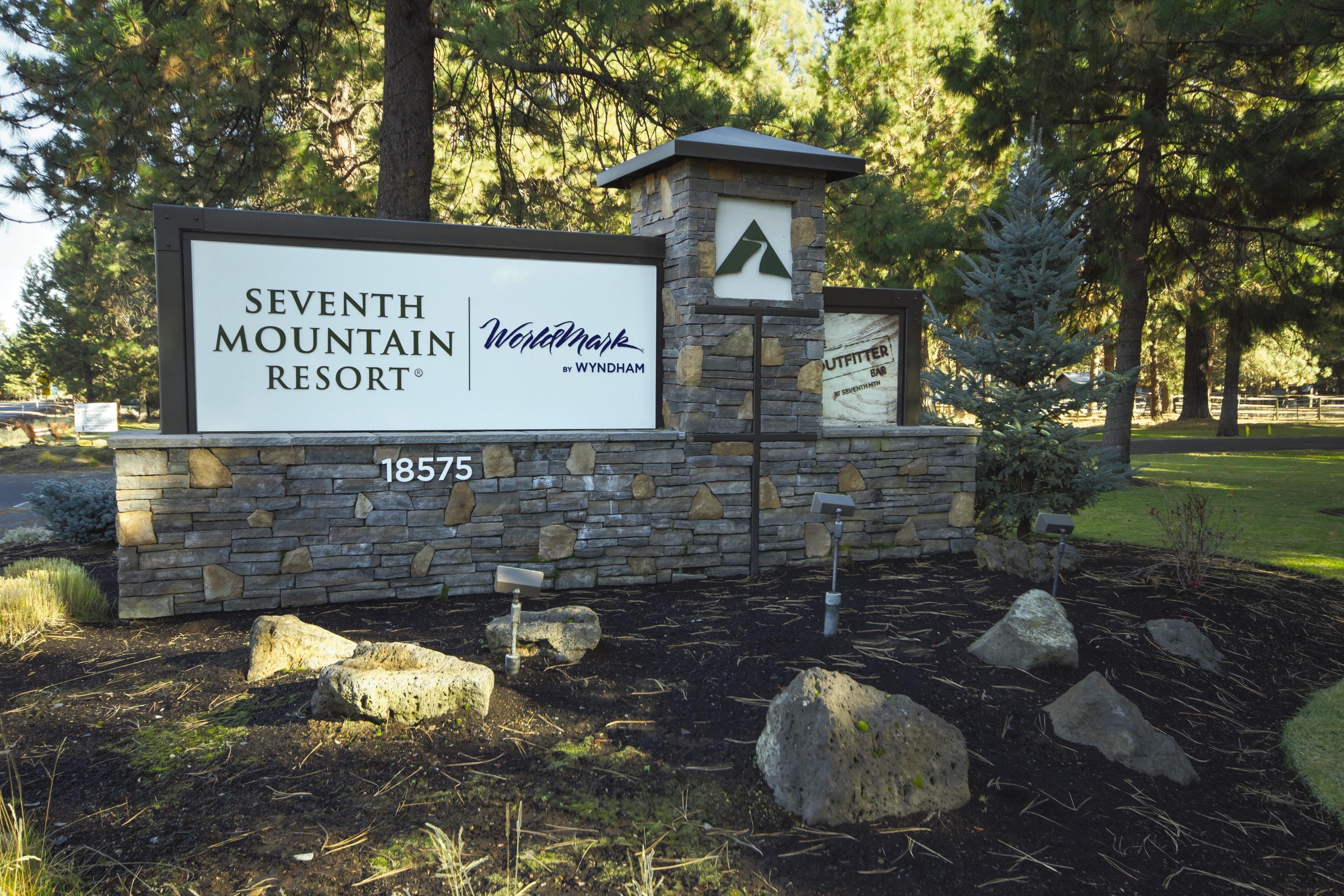 เวิลด์มาร์ค เซเวนธ์ เมาน์เท็น Hotel Deschutes River Woods ภายนอก รูปภาพ